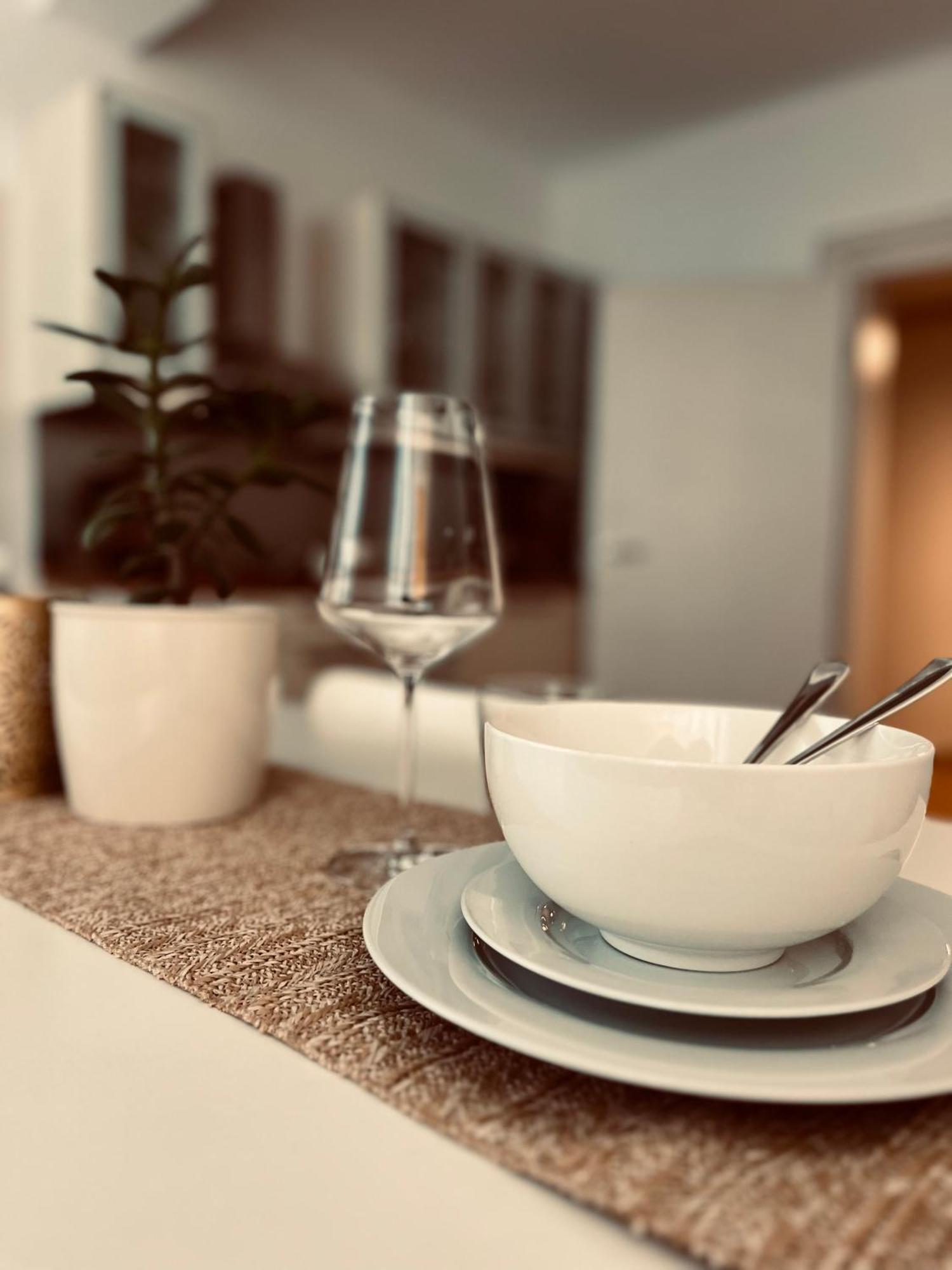 Apartment Am Schloss - Charme ザールブリュッケン エクステリア 写真