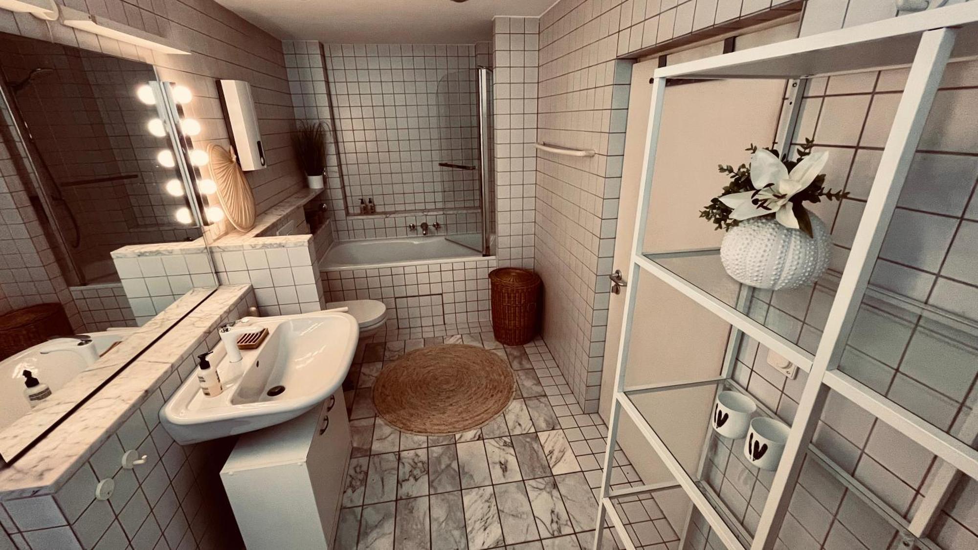Apartment Am Schloss - Charme ザールブリュッケン エクステリア 写真