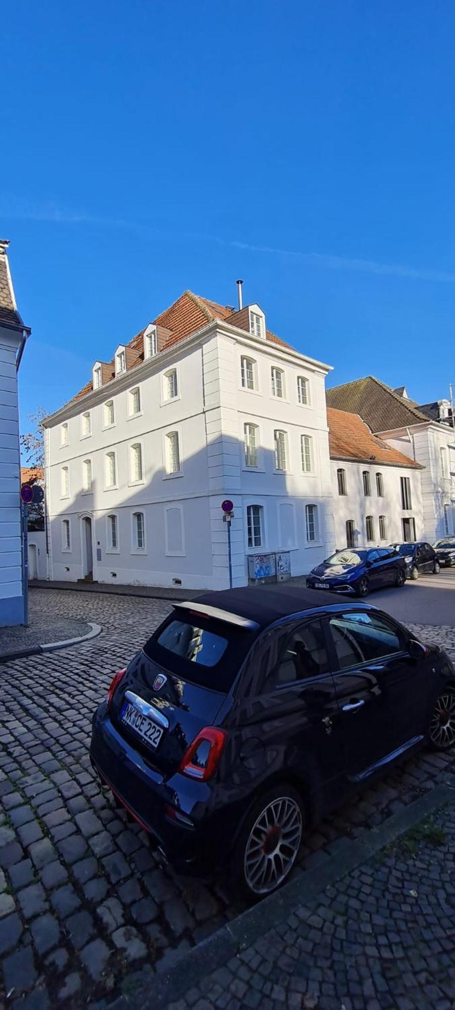 Apartment Am Schloss - Charme ザールブリュッケン エクステリア 写真